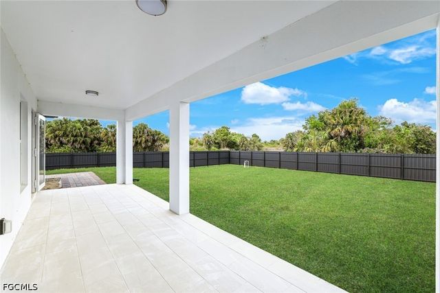 3020 1st ST W, Lehigh Acres, FL 33971