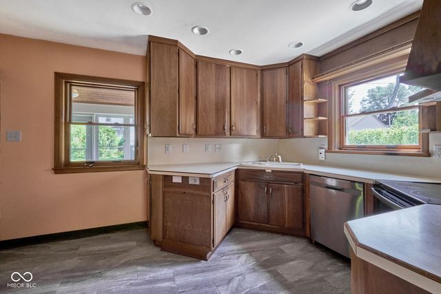 5047 Graceland Avenue, Indianapolis, IN 46208