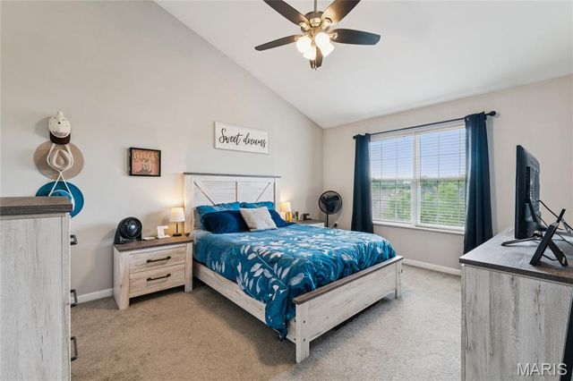 1934 Piedmont Circle, St Peters, MO 63304