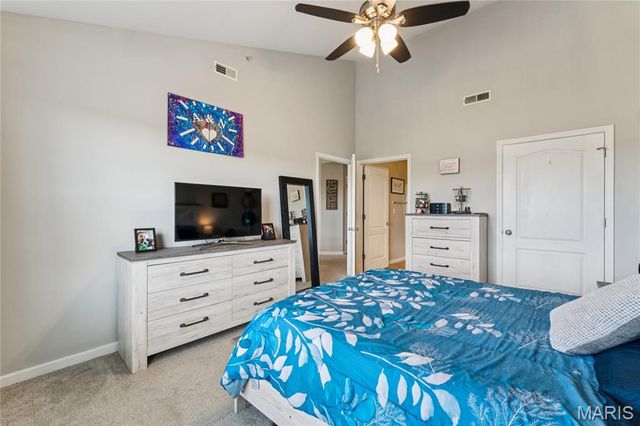 1934 Piedmont Circle, St Peters, MO 63304