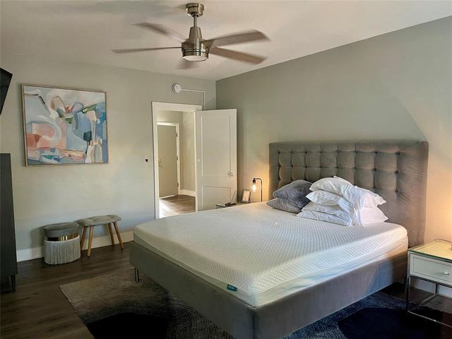 832 NE 17th Avenue, Fort Lauderdale, FL 33304