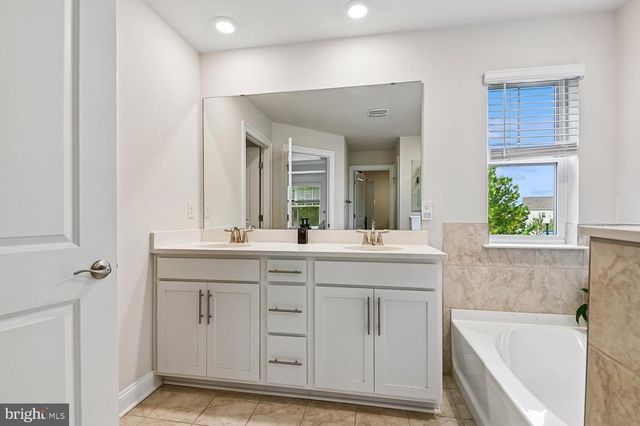 2824 BROAD WING DR, Odenton, MD 21113