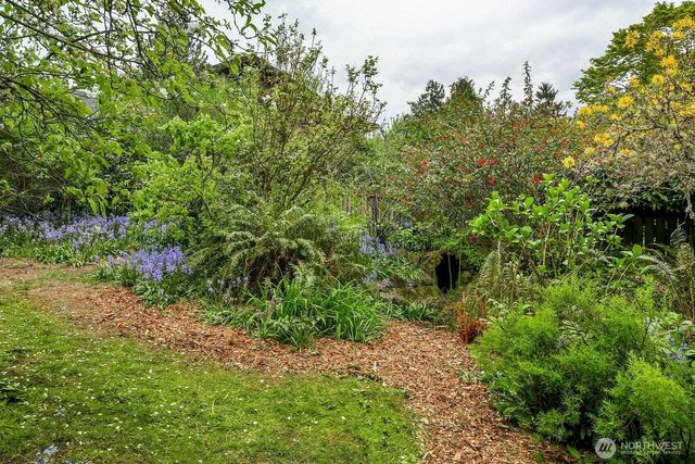4008 NE 56th Street, Seattle, WA 98105
