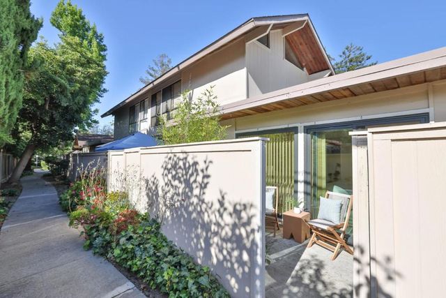 725 Blair Court F, Sunnyvale, CA 94087