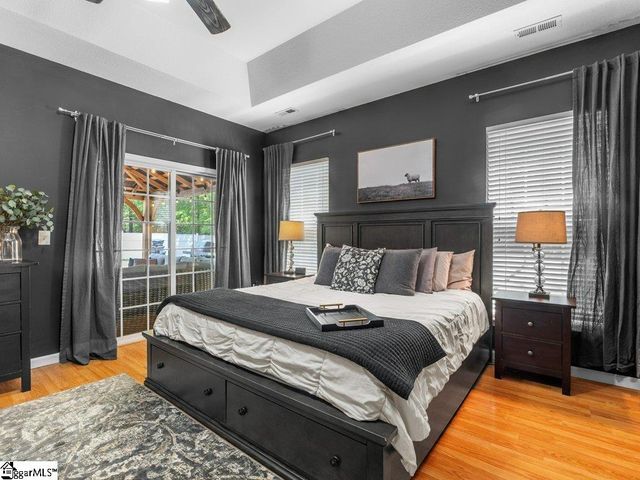 543 Thorn Cove Lane, Chesnee, SC 29323