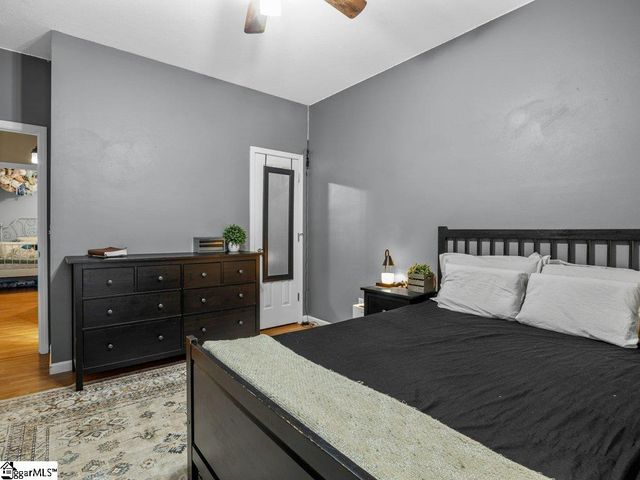 543 Thorn Cove Lane, Chesnee, SC 29323