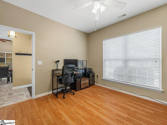 543 Thorn Cove Lane, Chesnee, SC 29323