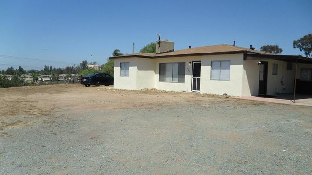 945 E J St., Chula Vista, CA 91910