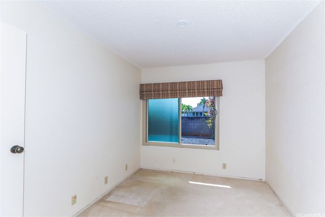 95-623 Makaimoimo Street, Mililani, HI 96789
