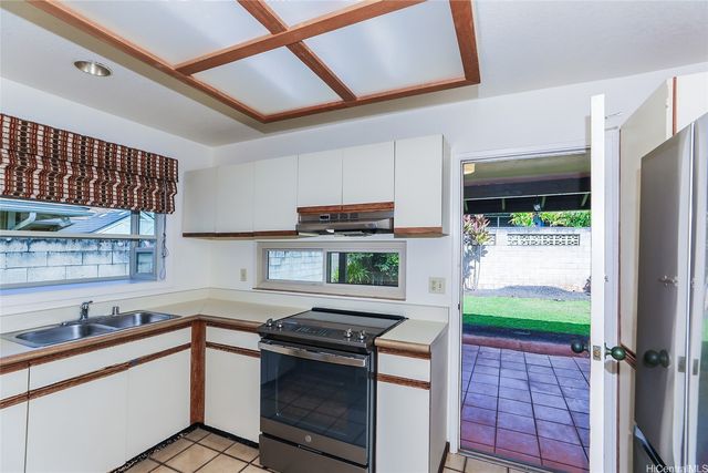 95-623 Makaimoimo Street, Mililani, HI 96789