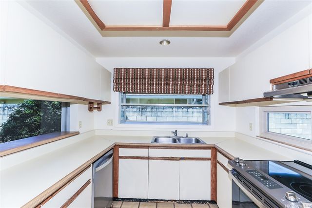 95-623 Makaimoimo Street, Mililani, HI 96789