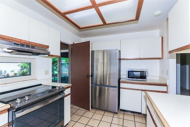 95-623 Makaimoimo Street, Mililani, HI 96789
