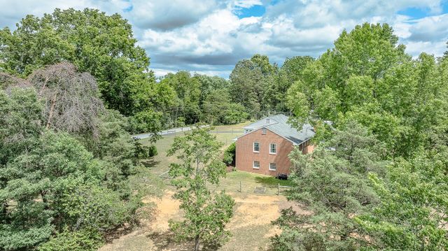 815 Brunswick Forge RD, Troutville, VA 24175