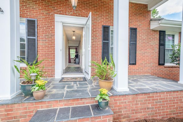 815 Brunswick Forge RD, Troutville, VA 24175