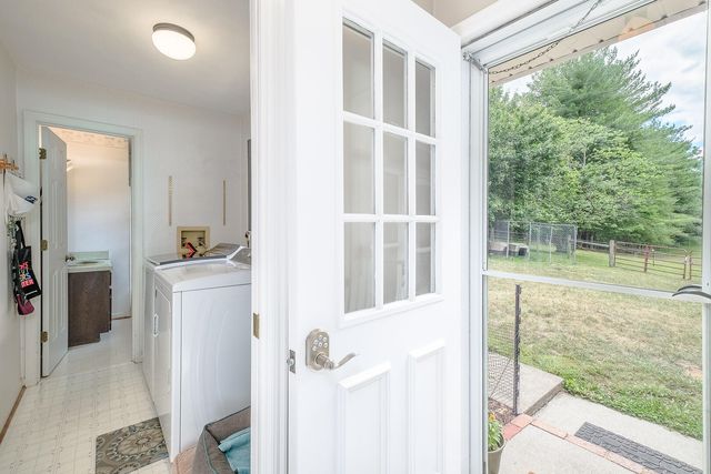 815 Brunswick Forge RD, Troutville, VA 24175