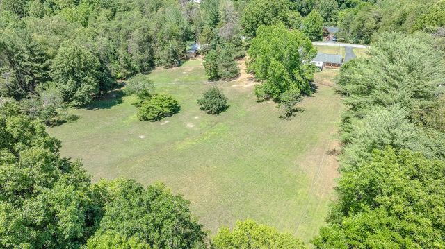 815 Brunswick Forge RD, Troutville, VA 24175