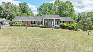815 Brunswick Forge RD, Troutville, VA 24175