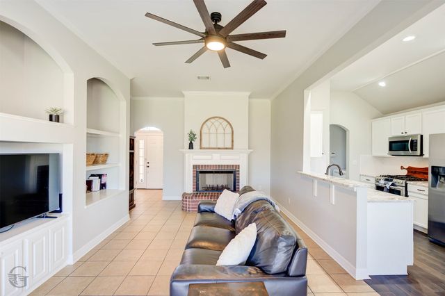 316 Gaston Lane, Bossier City, LA 71112