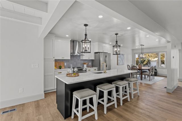 507 Sharon Street, Providence, RI 02908