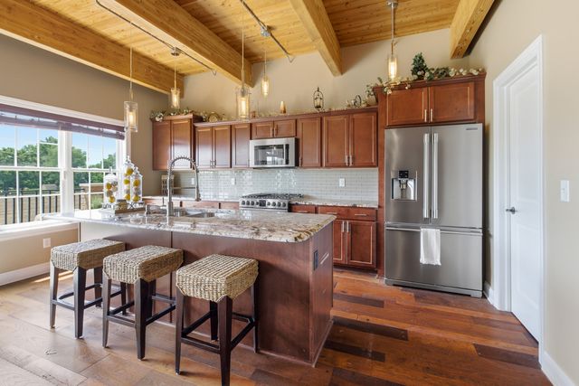 25305 W St Elizabeth Drive, Channahon, IL 60410