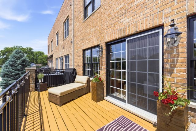 25305 W St Elizabeth Drive, Channahon, IL 60410