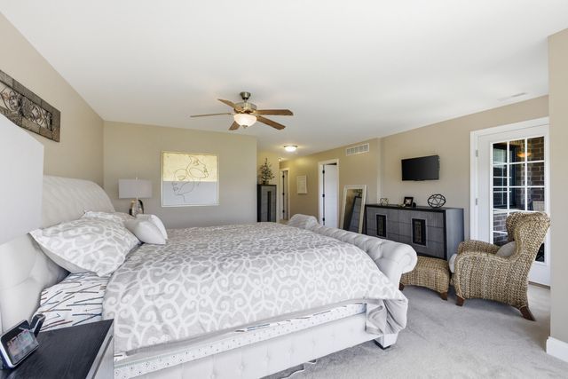 25305 W St Elizabeth Drive, Channahon, IL 60410