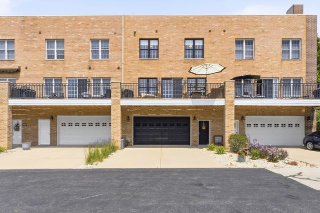 25305 W St Elizabeth Drive, Channahon, IL 60410