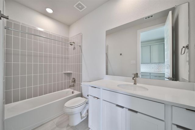 4402 Anthony Court Lane, Seabrook, TX 77586