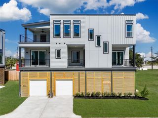 4402 Anthony Court Lane, Seabrook, TX 77586