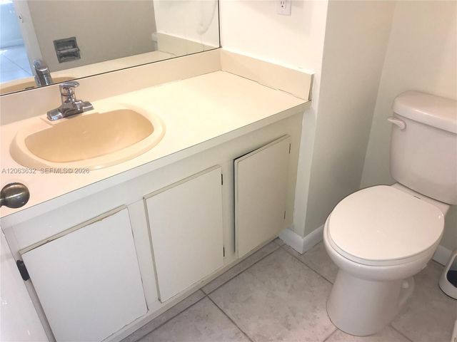 6796 S Palmetto Circle S 101, Boca Raton, FL 33433