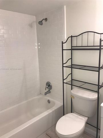 6796 S Palmetto Circle S 101, Boca Raton, FL 33433