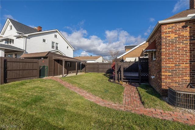 5032 E 110th Street, Garfield Heights, OH 44125