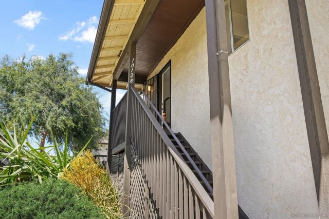 10128 Peaceful Court, Santee, CA 92071