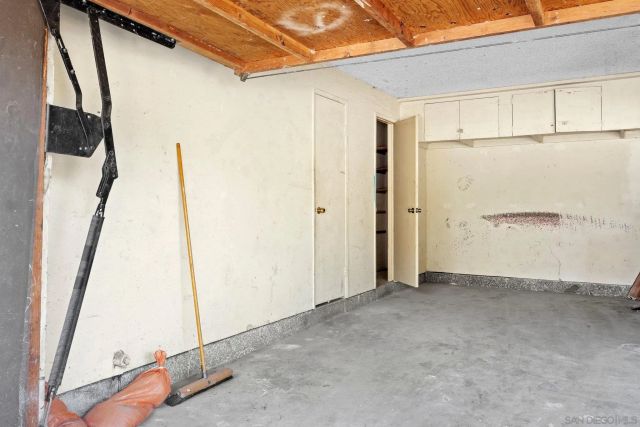 10128 Peaceful Court, Santee, CA 92071