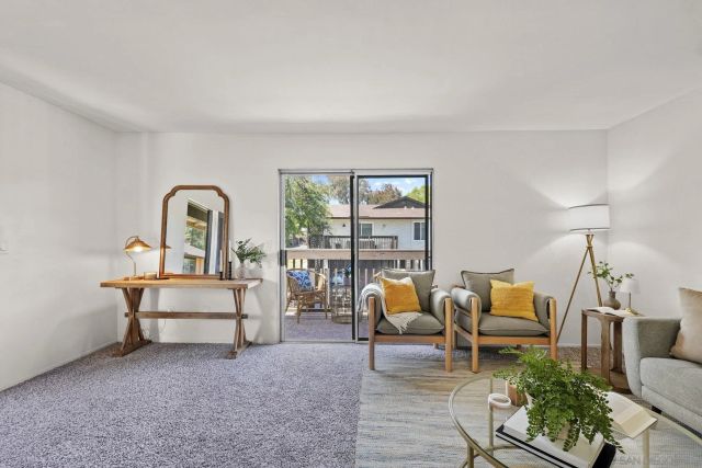 10128 Peaceful Court, Santee, CA 92071