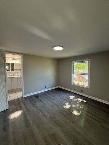 41 Roadside Dr, Hamlin, NY 14464