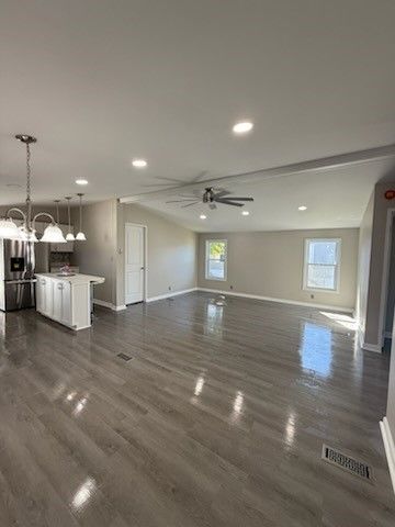 41 Roadside Dr, Hamlin, NY 14464