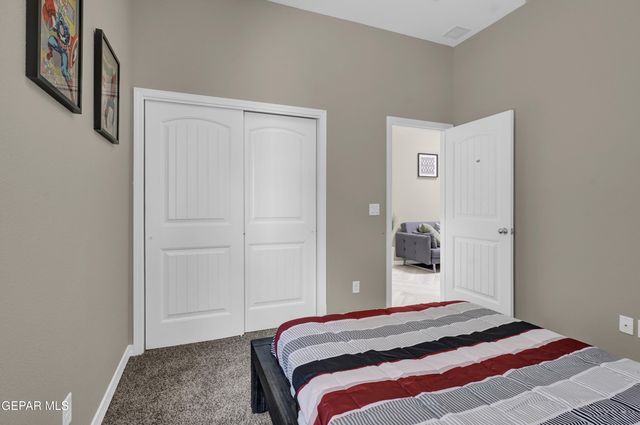 209 Bonnie Trail, Santa Teresa, NM 88008