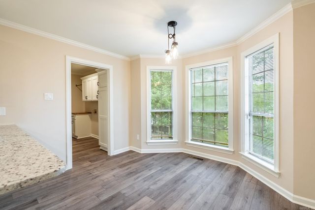 106 Charleston Lane, Little Rock, AR 72223