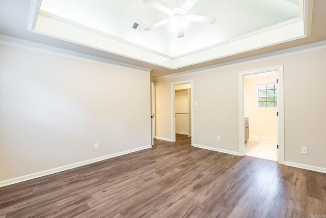 106 Charleston Lane, Little Rock, AR 72223