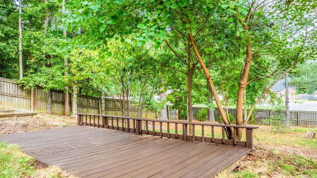 106 Charleston Lane, Little Rock, AR 72223