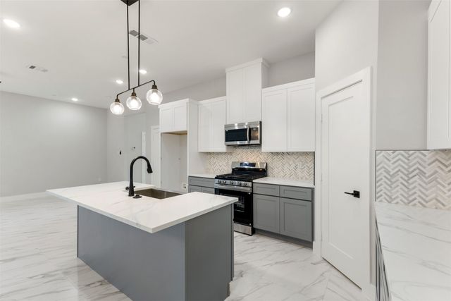 2378 Usman Drive, Irving, TX 75062