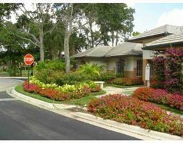 729 NW 91st Terrace 729, Plantation, FL 33324