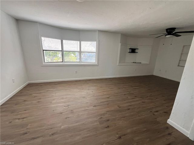 3172 Pluto CIR, North Fort Myers, FL 33903