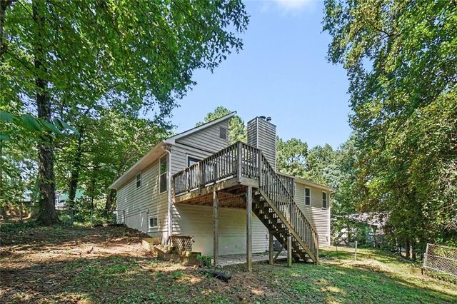 823 Moonlit Lane NW, Acworth, GA 30102