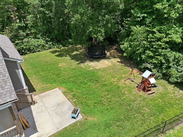 141 Stone Haven Dr, Smithville, TN 37166