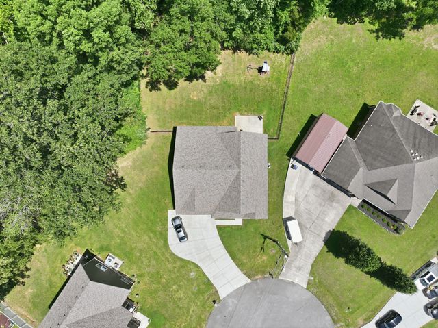 141 Stone Haven Dr, Smithville, TN 37166