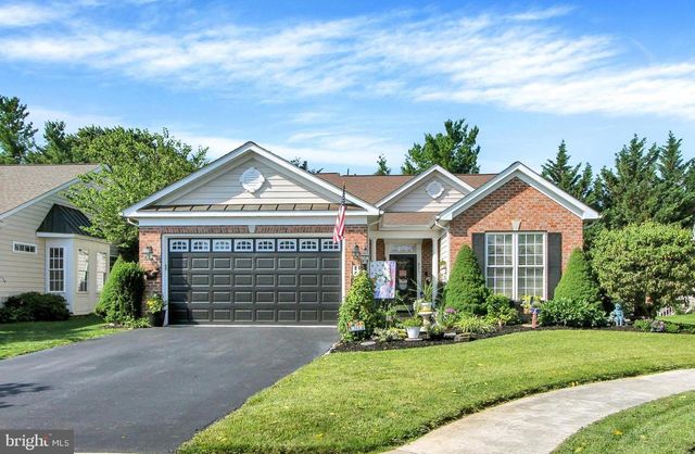 311 FOXLEIGH DR, Hanover, PA 17331