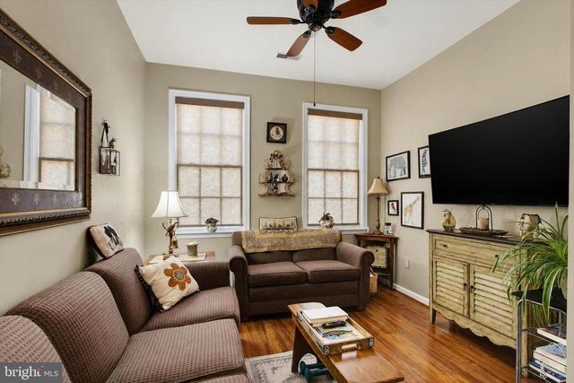 311 FOXLEIGH DR, Hanover, PA 17331