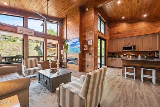 1613 Mitchell Farm Road, Sevierville, TN 37876